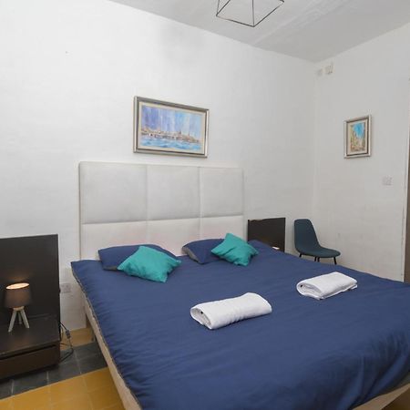 Stylish Valletta 2 Bedrooom City Centre Apartment With Terrace Eksteriør bilde