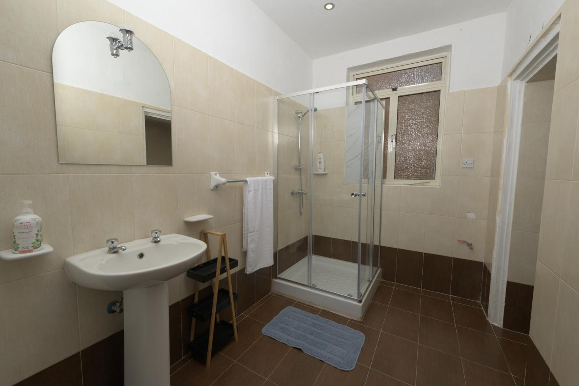 Stylish Valletta 2 Bedrooom City Centre Apartment With Terrace Eksteriør bilde