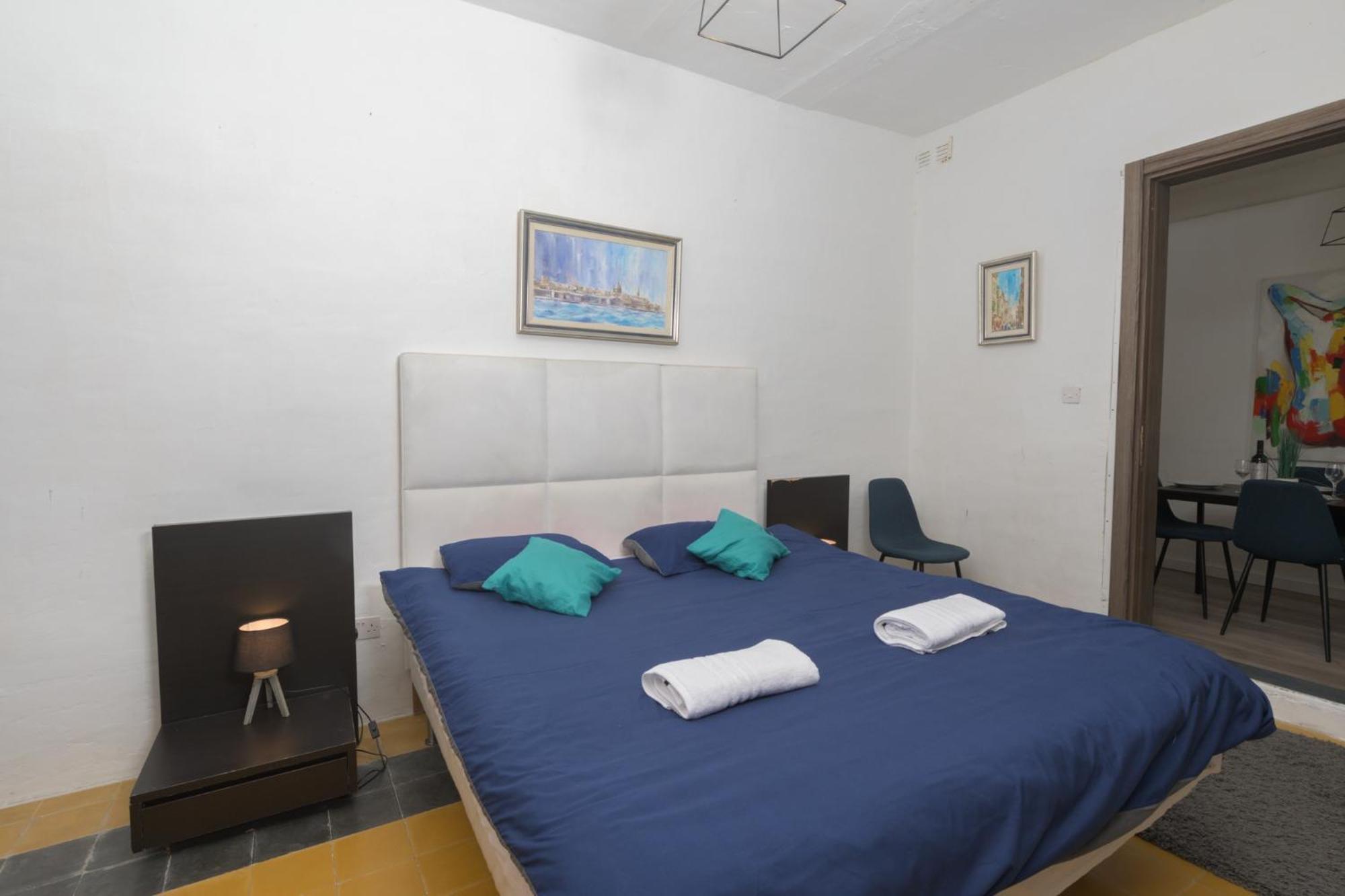 Stylish Valletta 2 Bedrooom City Centre Apartment With Terrace Eksteriør bilde